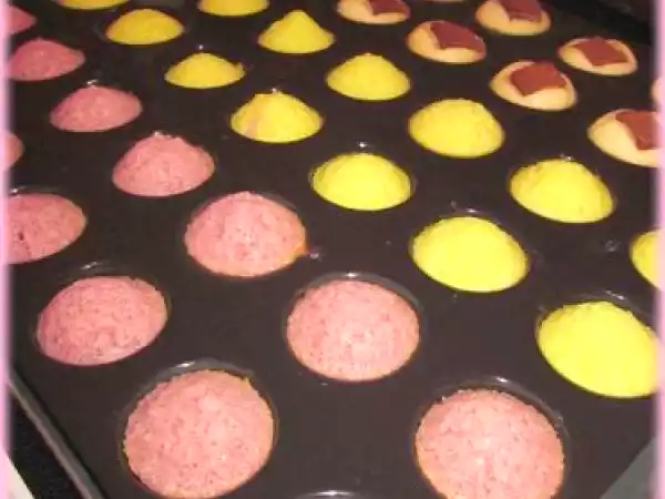 Recette Mini financiers (praliné, citron et violette)