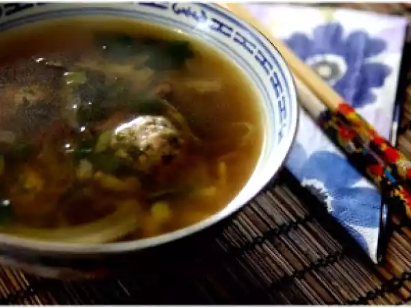 Recette Soupe asiatique aux boulettes