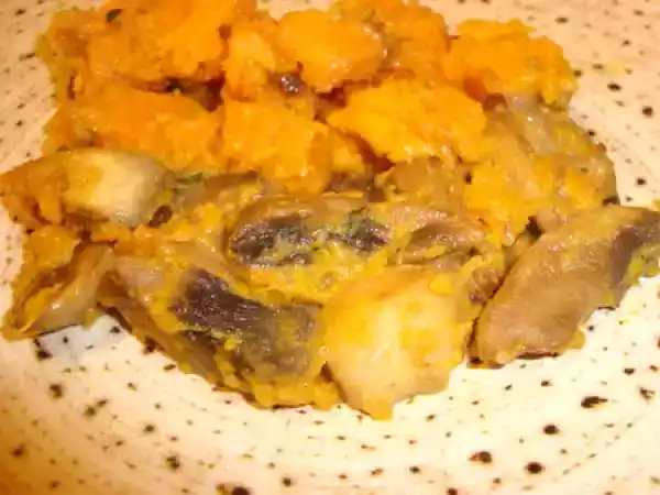 Recette *** fricassée de champignons et de patates douces à la sauce coriandre et au curry ***