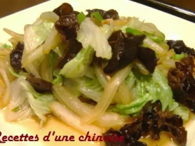 Recette Chou chinois aux champignons noirs .