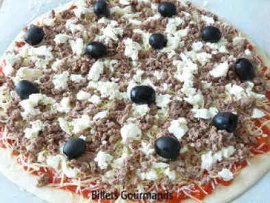 Recette Pizza à la viande hachée, mozzarella et boursin