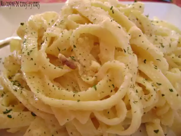 Recette C'est simple et c'est bon des fettucine alfredo!