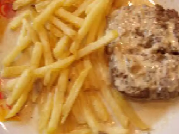 Recette Mon truc de food : steak flambé au cognac, sauce poivre