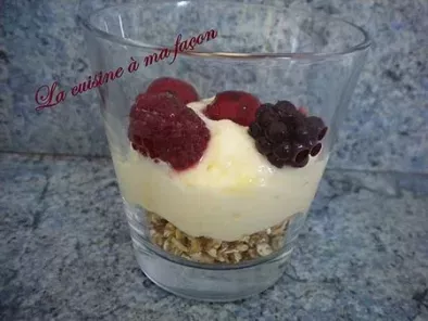Recette Verrine crème légère à la vanille et fruits rouges
