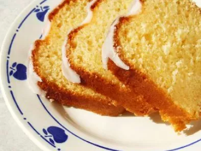Recette Le cake au citron / mascarpone glaçage citron (Christophe Felder)