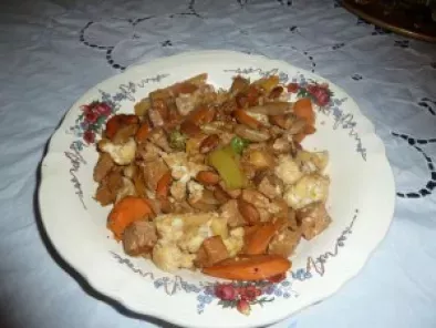 Recette Sauté de tofu aux légumes et amandes