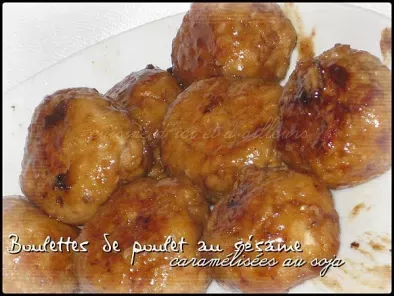 Recette Boulettes de poulet au sésame et caramélisées au soja