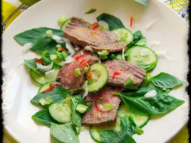 Recette Salade de boeuf au basilic thaï et spring