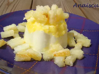 Recette Panna cotta au fromage blanc, ananas et noix de coco