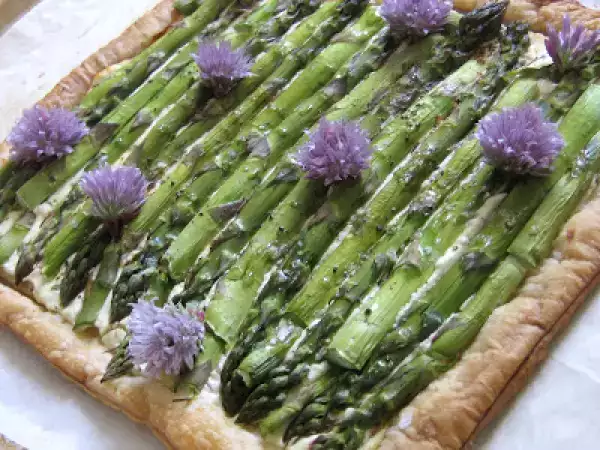 Recette Tarte fine aux asperges