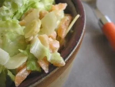 Recette Salade de chou chinois et de carottes aux amandes