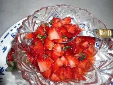 Recette Tartare de fraises a la menthe poivrée