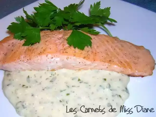 Recette Pavé de saumon et sa sauce au fromage de chèvre