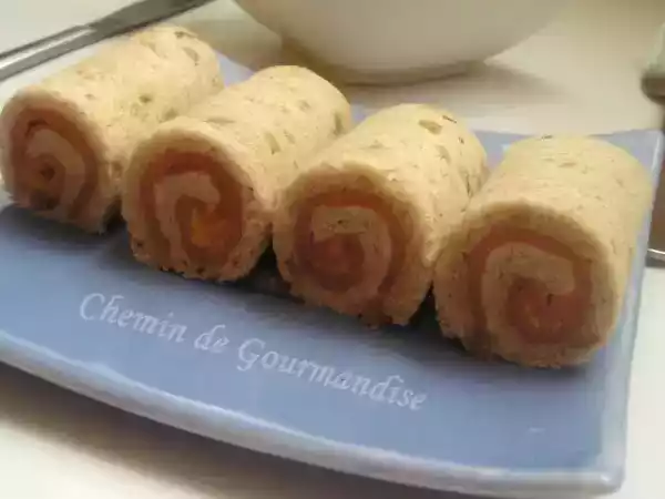 Recette Rouleaux de saumon fumé sauce sakari