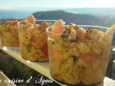 Recette Salade de quinoa aux crevettes et à la pêche