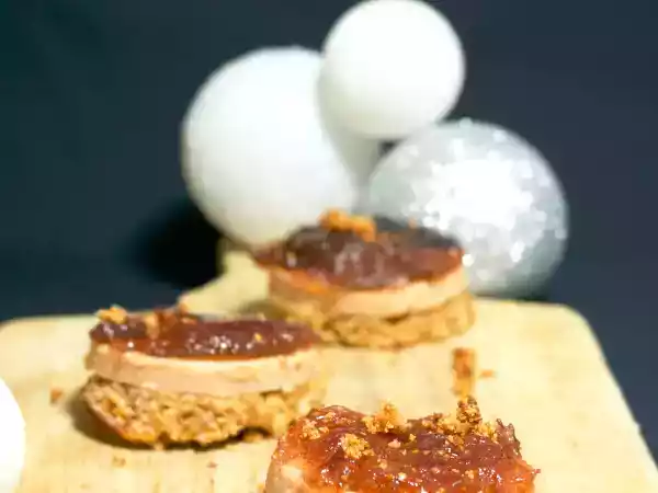 Recette Toasts foie gras pain d'épices et gelée de figues