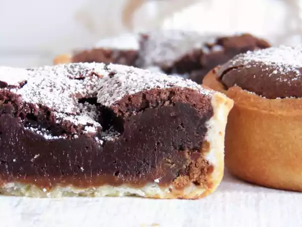 Recette Tartelette fondant au chocolat sur lit de pâte de spéculoos