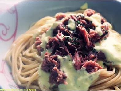 Recette Spaghetti au thon et sa sauce à l'ail et fines herbes !