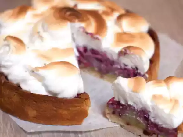 Recette Tarte pistache fruits rouge meringuée