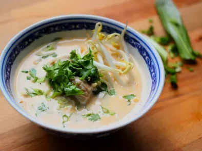 Recette Soupe coco curry poulet à la thaie