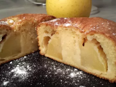 Recette Le gâteau au yaourt aux pommes - recette thermomix