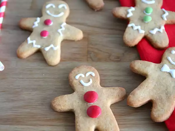 Recette Biscuits sablés bonshommes - gingerbread men