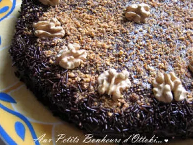 Recette Gâteau moelleux aux noix et ganache au chocolat