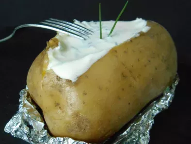 Recette Pommes de terre au four & sauce ciboulette