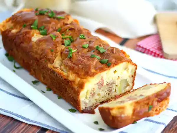 Recette Cake aux restes de raclette