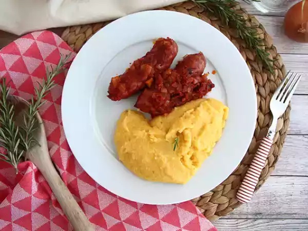 Recette Diots de savoie accompagnés de polenta au comté