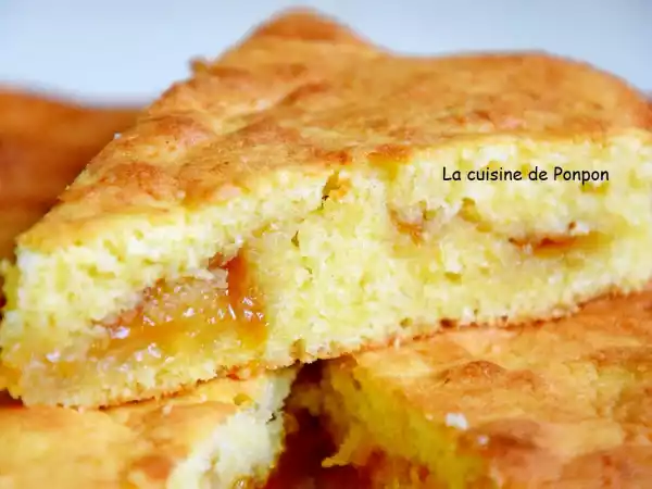 Recette Gâteau moelleux à la confiture de mirabelle, aux blancs d'oeufs
