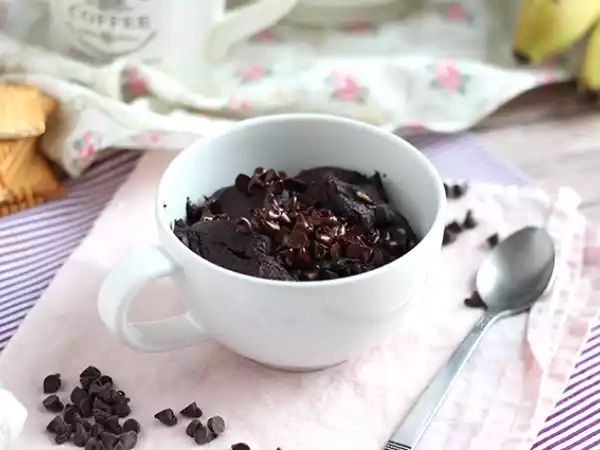 Recette Mug cake au chocolat et au beurre de cacahuètes