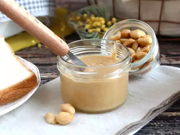 Recette Beurre de cacahuètes maison - purée de cacahuètes