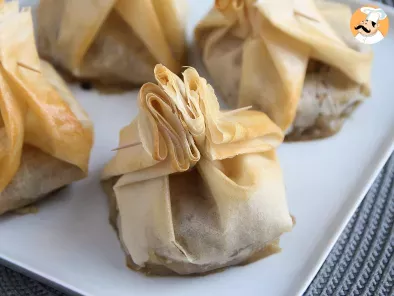 Aumônières extra croustillantes aux champignons, fromage brie et poires