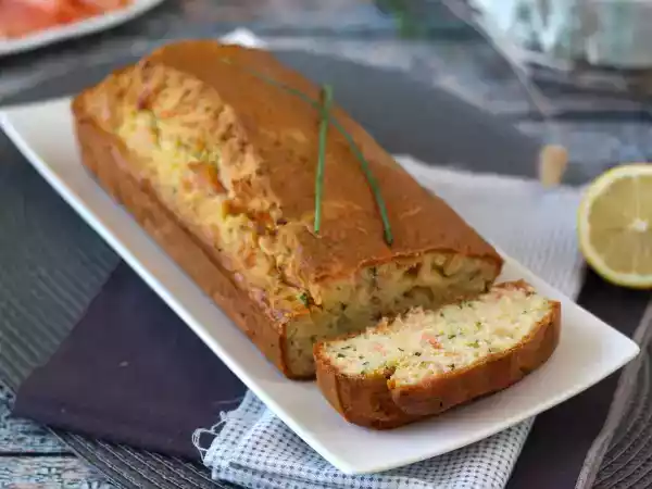 Recette Cake au saumon fumé, citron et ciboulette