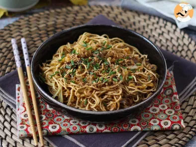 Recette Wok de nouilles chinoises (légumes et protéines de soja texturées)