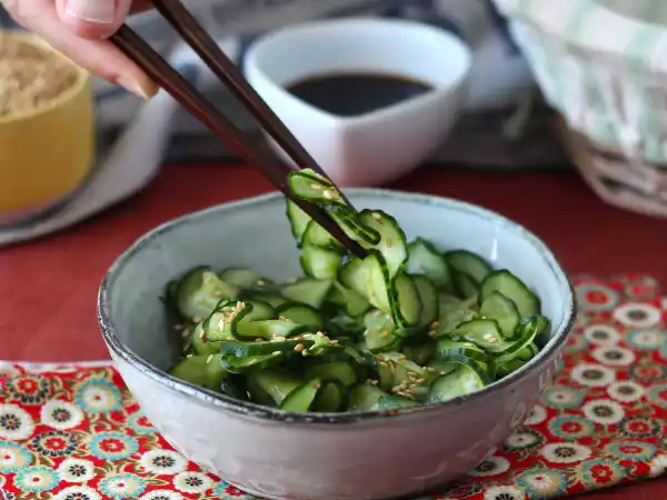 Recette Salade de concombres marinés à la japonaise