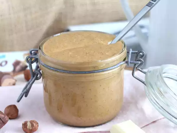 Recette Pâte à tartiner algérienne el mordjene maison