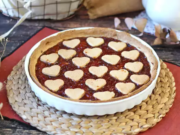 Recette Tarte à la confiture de fraises : avec une déco parfaite pour la saint-valentin !