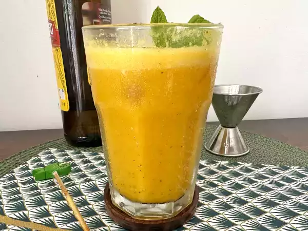 Recette Caipirinha de maracujá batida: le cocktail brésilien façon smoothie au fruit de la passion