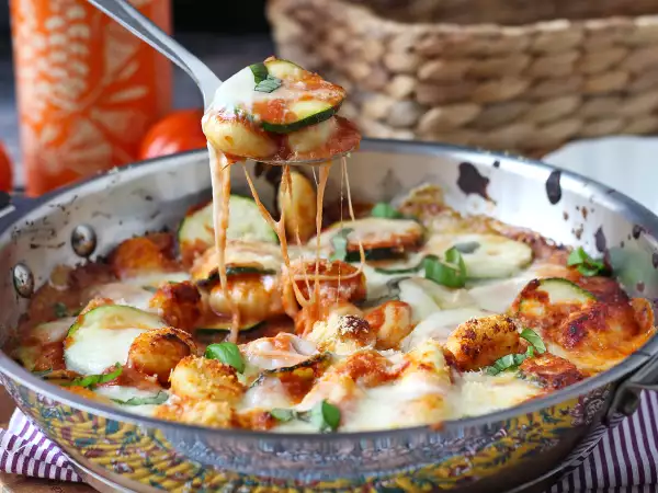 Recette Recette express de gratin de gnocchi courgette mozzarella