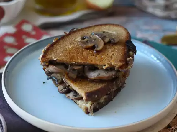 Recette Grilled cheese champignons et comté