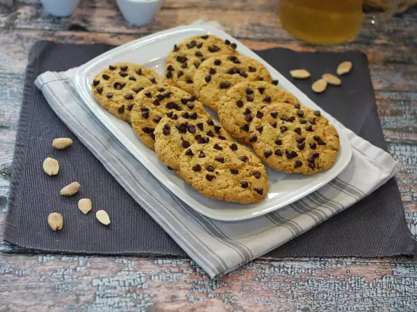 Recette Cookies vegan aux amandes et pépites de chocolat : faciles et gourmands