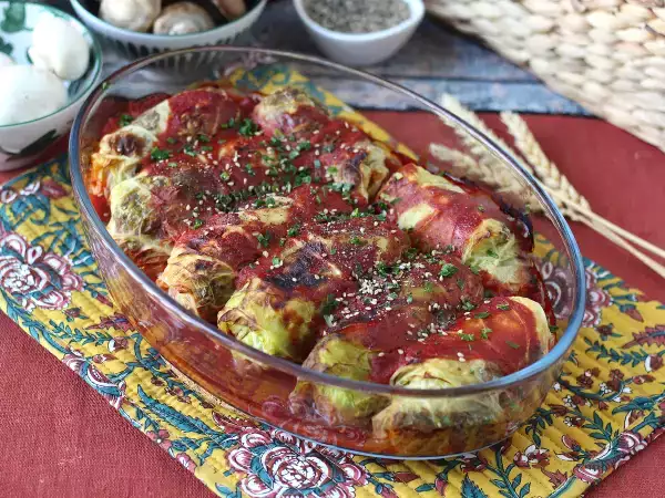 Recette Choux farcis végétariens aux champignons, riz et miso