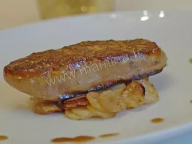 Recette Escalope de foie gras poele aux navets mielles et vinaigre de mangue