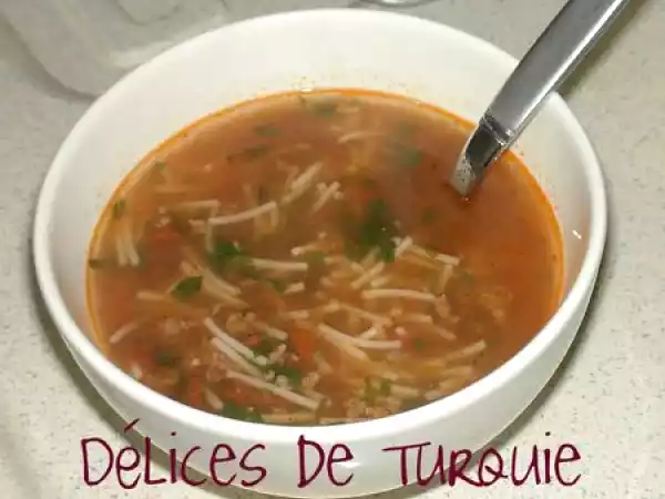 Recette Soupe tomates - cheveux d'anges - ehriyeli domates çorbas