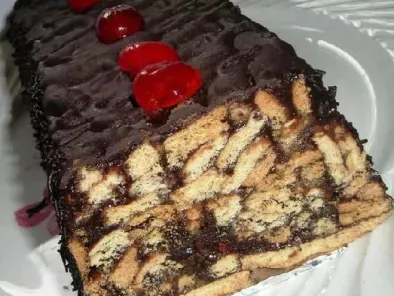 Recette Gâteau aux cerises et au chocolat (sans cuisson)