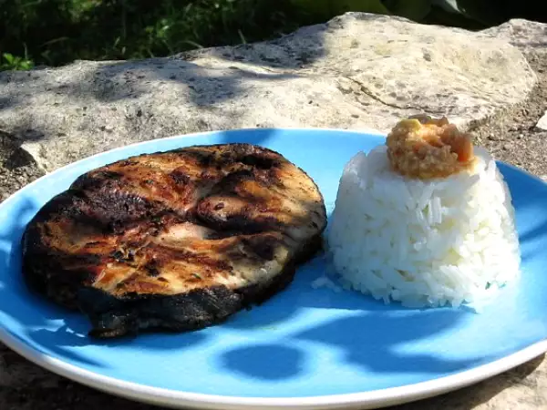Recette Thon rouge au barbecue et sauce avocat