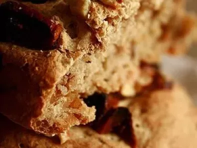 Recette Petits pains de noël, figues et noisettes à la farine de chataîgne sans gluten