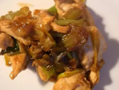 Recette Poulet et poireaux à l'huile de sésame sautés au wok